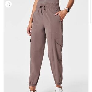 EUC SPANX Casual Fridays Cargo Jogger Pant Size small